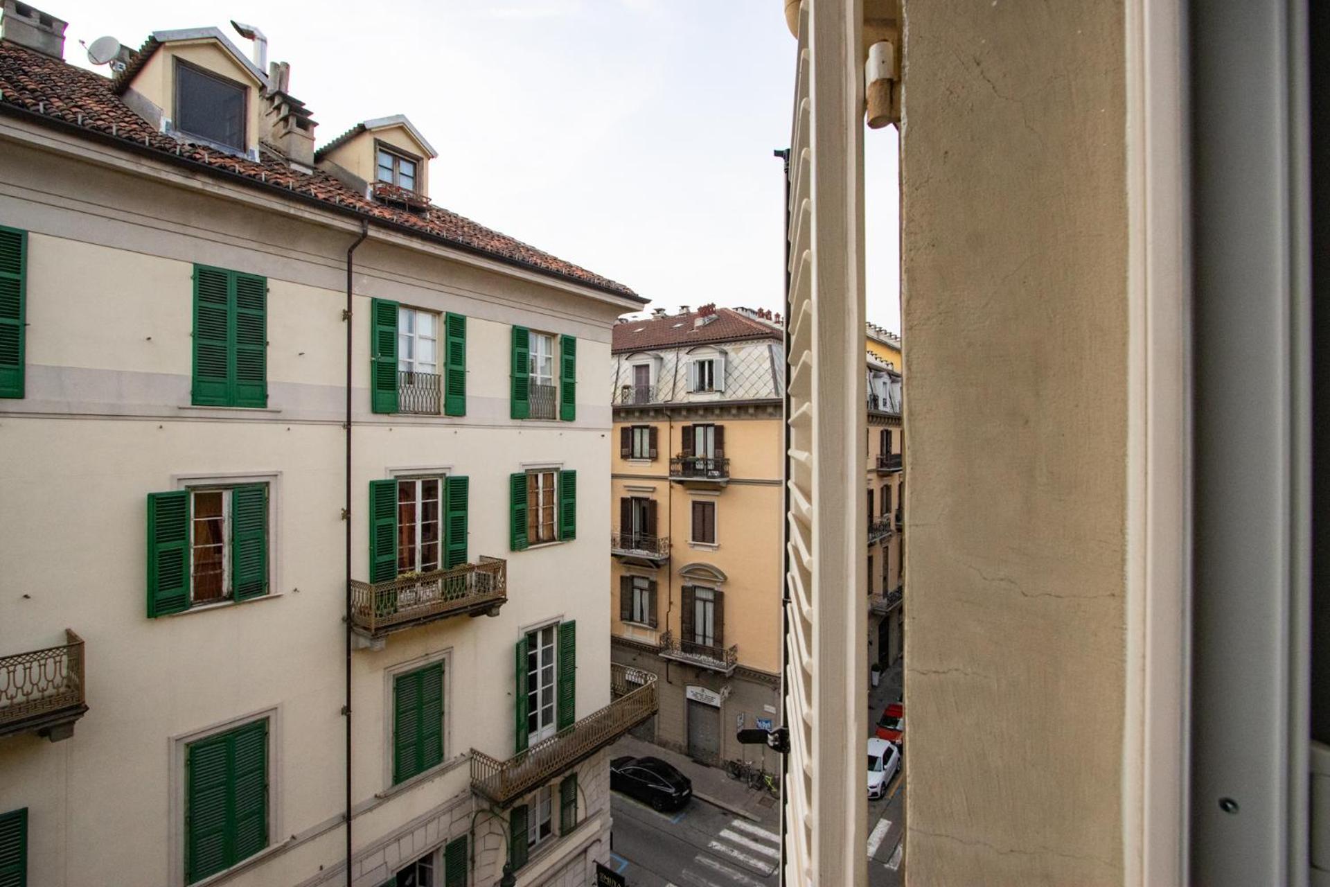 Apartment Vista Sui Tetti - 6 Minuti Da Porta Susa - Wifi Turin