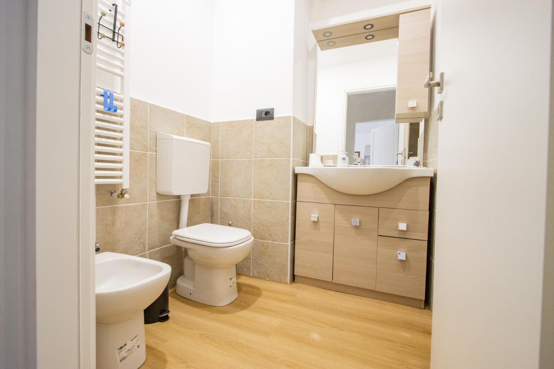 Vista Sui Tetti - 6 Minuti Da Porta Susa - Wifi Apartment *